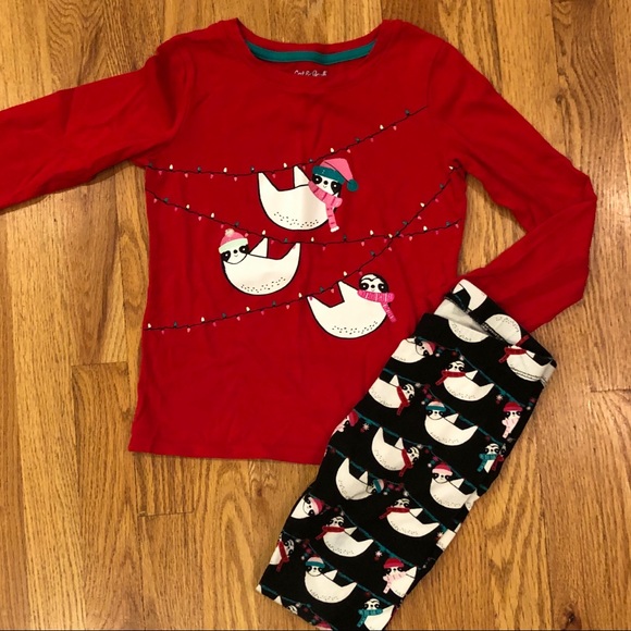 Cat & Jack Other - EUC Cat and Jack sloth Xmas outfit